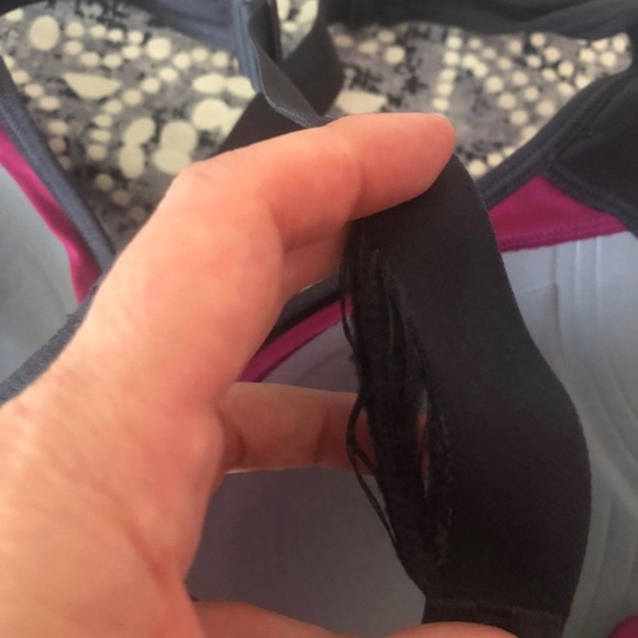 Sports bra bundle - Picture 6 of 6